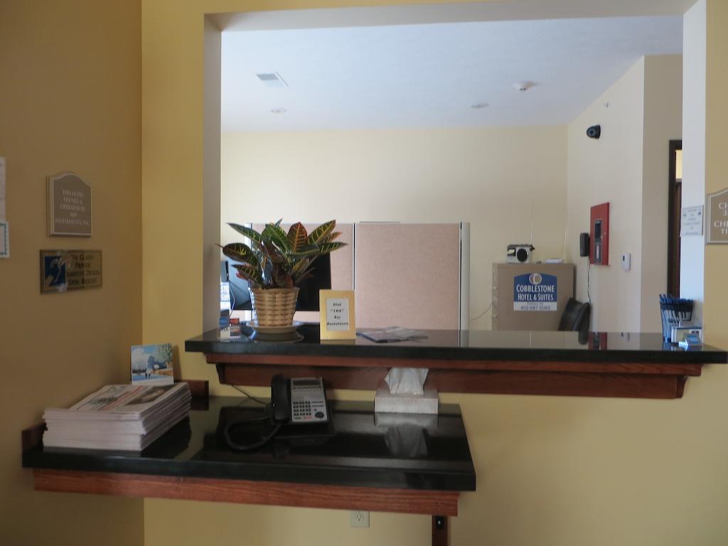 The Edgewood Hotel And Suites Fairbury المظهر الخارجي الصورة